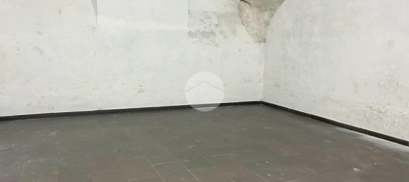 1 room Warehouse in Naples, Italy No. 66174 16