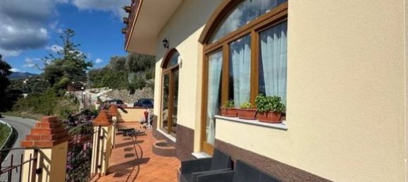 Villa de 3 dormitorios en Cogorno, Italy No. 334965 40