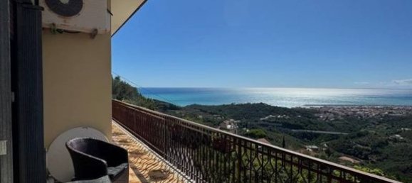 Villa de 3 dormitorios en Cogorno, Italy No. 334965 27