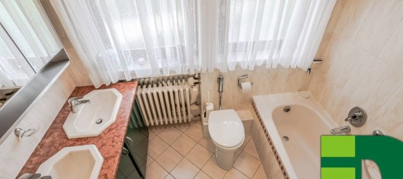 3 bedrooms Townhouse in Rhein-Sieg, Germany No. 9200 8