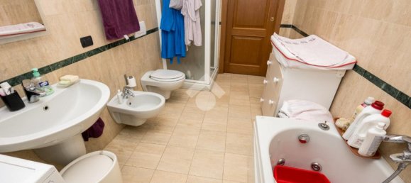 Квартира с 1 спальней в Милан, Италия № 249289 32