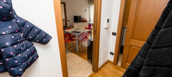 Квартира с 1 спальней в Милан, Италия № 249289 3