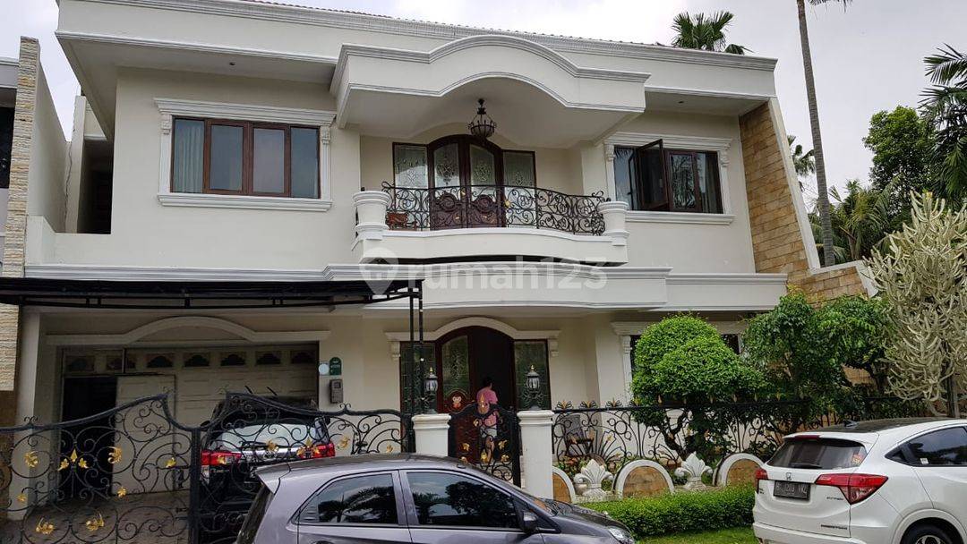4 bedrooms House in Cipondoh, Indonesia No. 1386