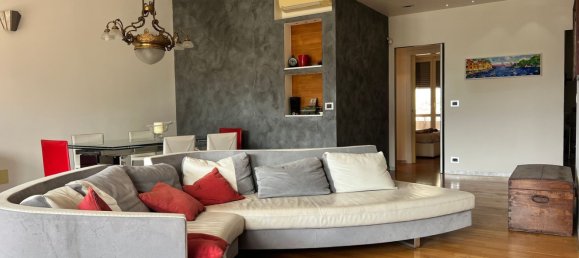 4 غرف نوم شقة في Genoa, Italy رقم 378076 8