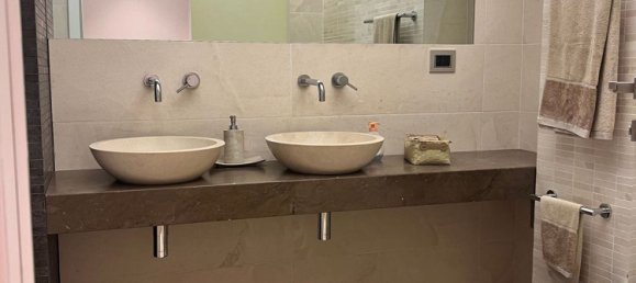 4 غرف نوم شقة في Genoa, Italy رقم 378076 35