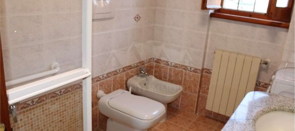 Villa de 5 habitaciónes en Ardea, Italy No. 173909 45