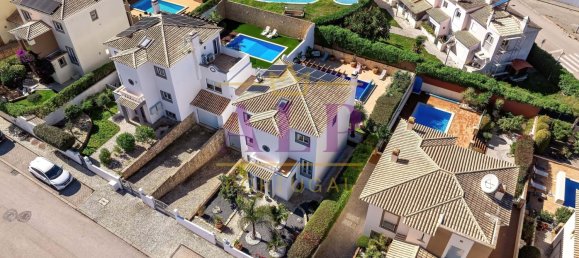 4 bedrooms Villa in Lagos, Portugal No. 106438 9
