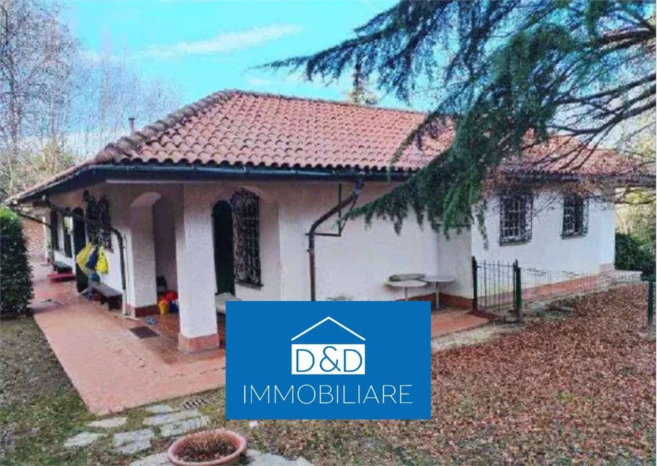 3 bedrooms Villa in Pecetto Torinese, Italy No. 312940