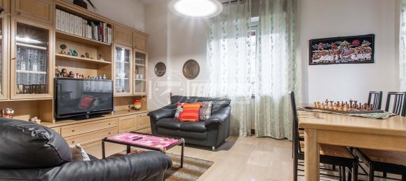 Villa de 3 habitaciónes en Olgiate Olona, Italy No. 202748 2