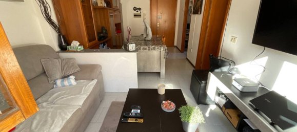 1 bedroom Apartment in Livorno, Italy No. 351030 6