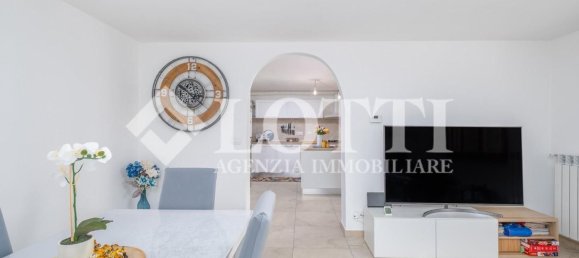 Квартира с 5 комнатами в Викопизано, Италия № 199670 10