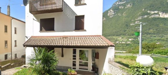 7-Zimmer Wohnung in Longarone, Italy, Nr. 222340 2