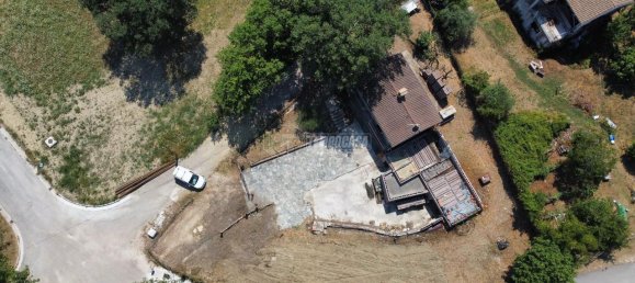 Дом с 3 комнатами в Толентино, Италия № 150822 25