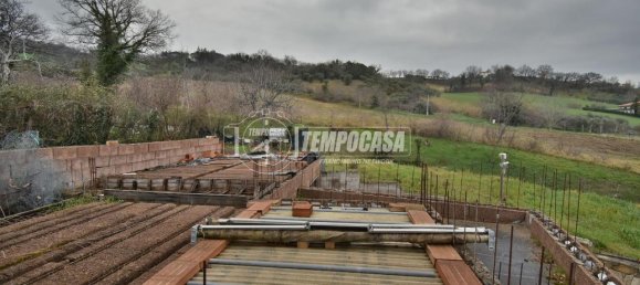 Дом с 3 комнатами в Толентино, Италия № 150822 21