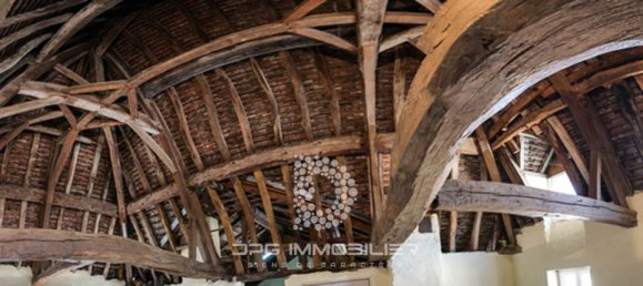 8 chambres Châteaux à La Roche-Vineuse, France No. 278054 21