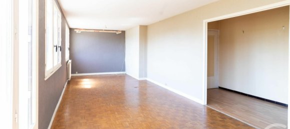 2 Schlafzimmer Haus in Montgeron, France, Nr. 351825 5