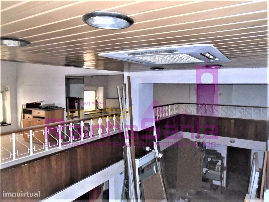 9 bedrooms Building in Coimbra, Portugal No. 64480