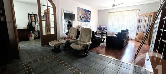 6 Schlafzimmer Haus in Ales, France, Nr. 280185 20