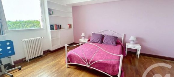 6 Schlafzimmer Haus in Ales, France, Nr. 280185 12