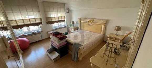 4-salle Duplex à Memmingen, Germany No. 1399 4