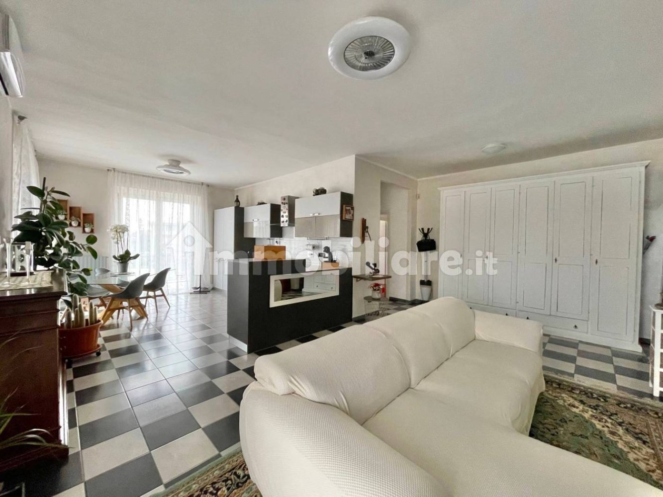 Apartamento T2 em Nizza Monferrato, Italy N.º 70823