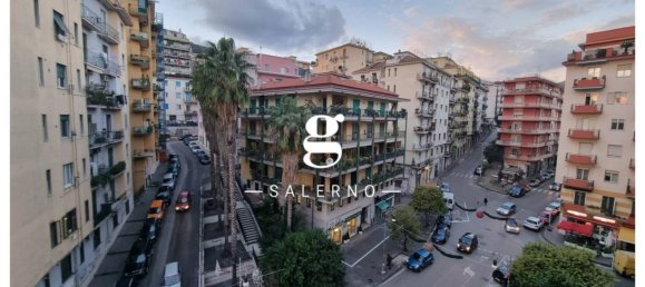 5 bedrooms Apartment in Salerno, Italy No. 56079 7