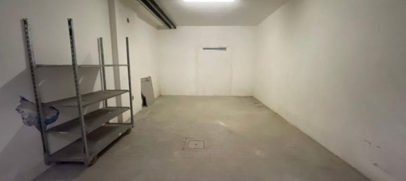 30m² Garage in Rome, Italy No. 352337 14