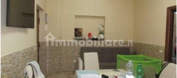 2 chambres Appartement à Naples, Italy No. 13956 7