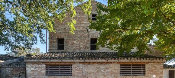 Villa T8 em Loro Piceno, Italy N.º 141057 2