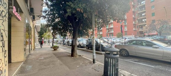 Propiedad comercial de 2 habitaciónes en Rome, Italy No. 218931 23