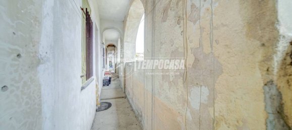 3 bedrooms House in Castano Primo, Italy No. 288154 29