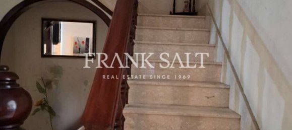 Adosado de 3 dormitorios en Rabat, Malta No. 2359 11