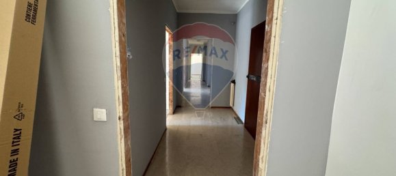 3 bedrooms Apartment in Casalmaggiore, Italy No. 288465 4