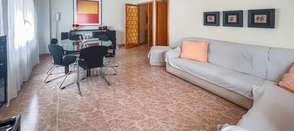 4 bedrooms Apartment in Barcelona, Spain No. 16826 3