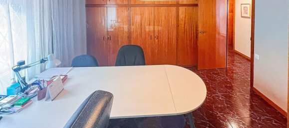 4 bedrooms Apartment in Barcelona, Spain No. 16826 8