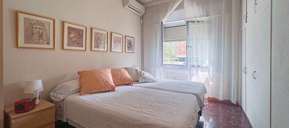 4 bedrooms Apartment in Barcelona, Spain No. 16826 9