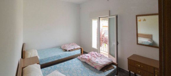 3 bedrooms House in Valladolid, Spain No. 89371 45