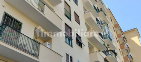 3 bedrooms Apartment in Naples, Italy No. 378591 2