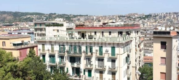3 bedrooms Apartment in Naples, Italy No. 378591 13