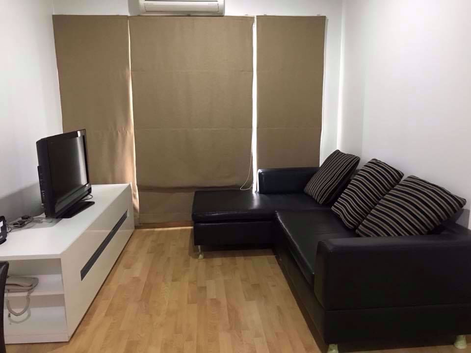 2 bedrooms Condo in Thonburi, Thailand No. 10049