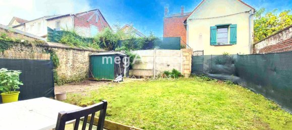 Gebäude in Meru, France 156m², Nr. 215985 10