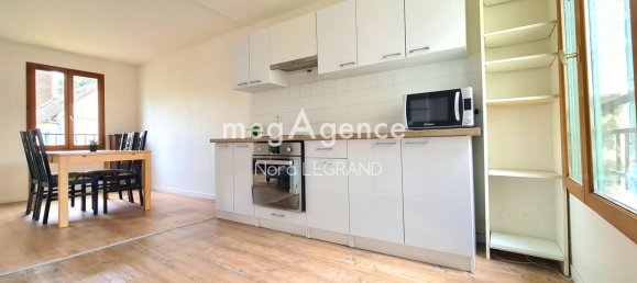 Gebäude in Meru, France 156m², Nr. 215985 3