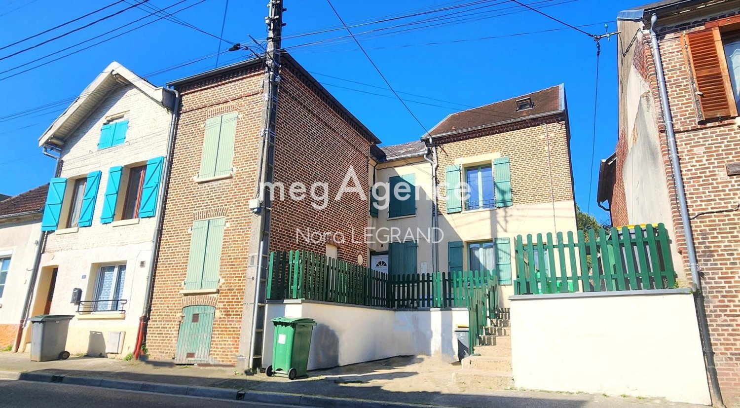 Gebäude in Meru, France 156m², Nr. 215985