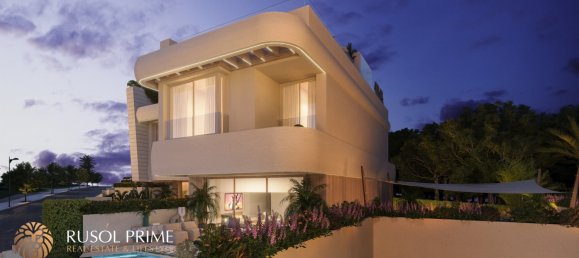 4 bedrooms Penthouse in Marbella, Spain No. 5398 20