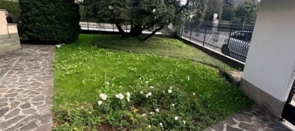 Вилла с 3 комнатами в Беллинцаго Ломбардо, Италия № 38352 5