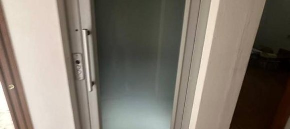 Вилла с 3 комнатами в Беллинцаго Ломбардо, Италия № 38352 52