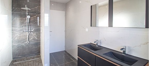 4 bedrooms House in Romorantin-Lanthenay, France No. 247125 23