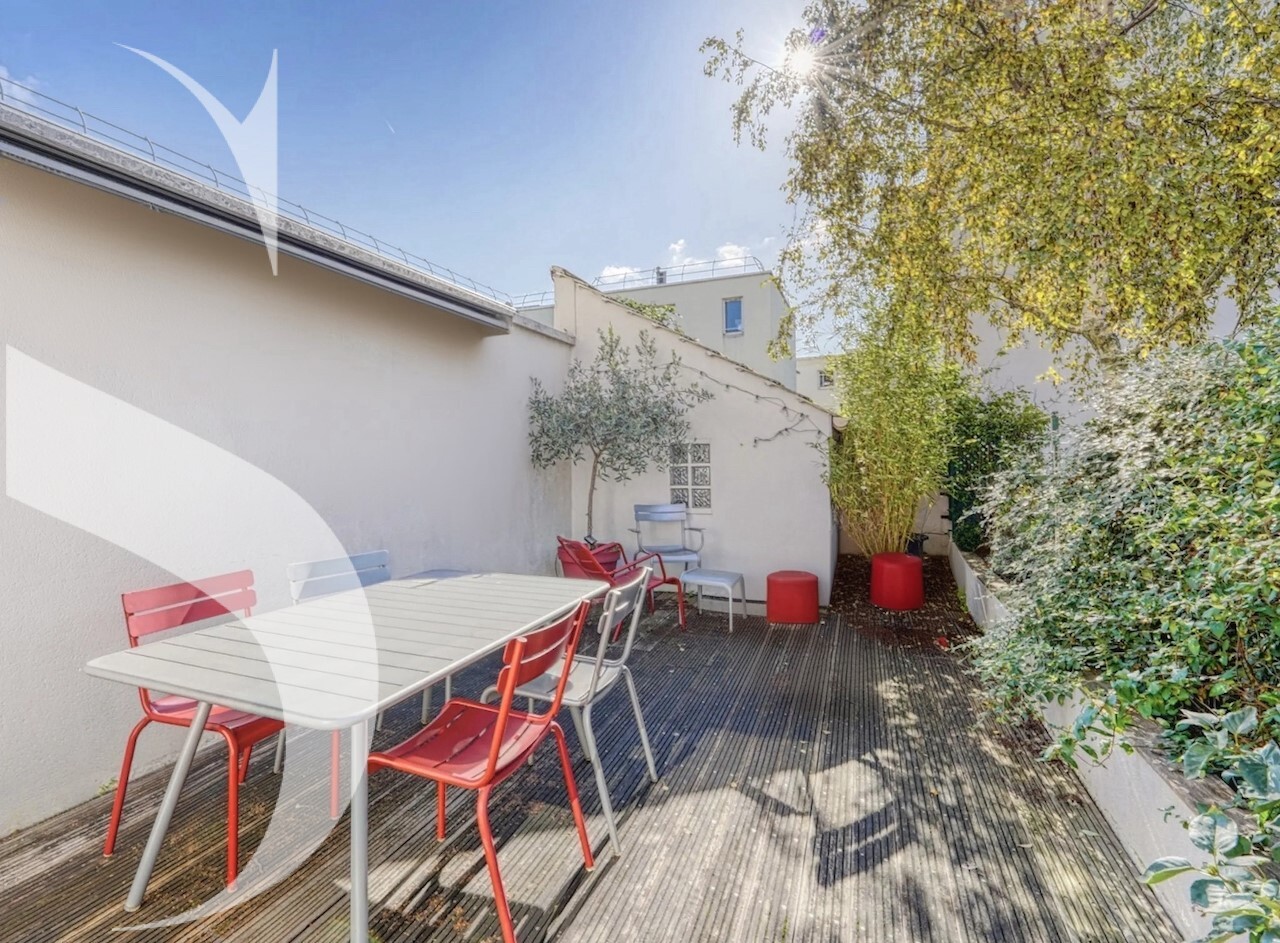 6 chambres Villa à Issy-les-Moulineaux, France No. 347960