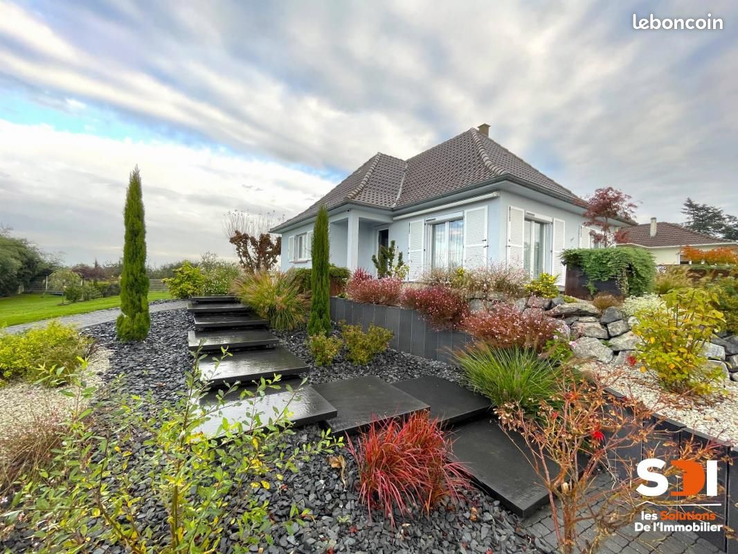 3 chambres Maison à Entzheim, France No. 158501