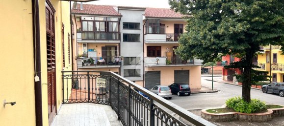 3 rooms Apartment in San Michele di Serino, Italy No. 133393 14